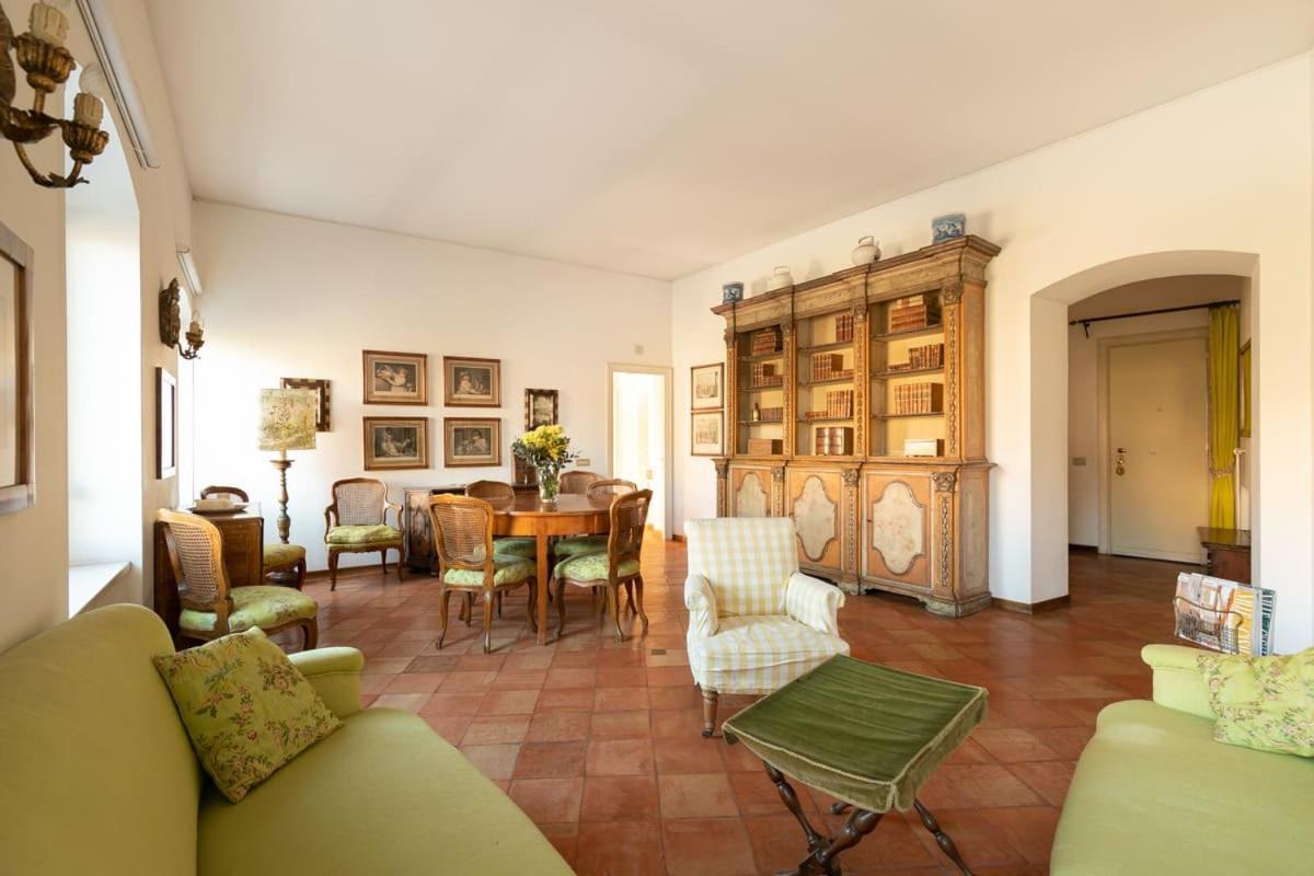 Appartamento Forum Stunning Terrace Penthouse *