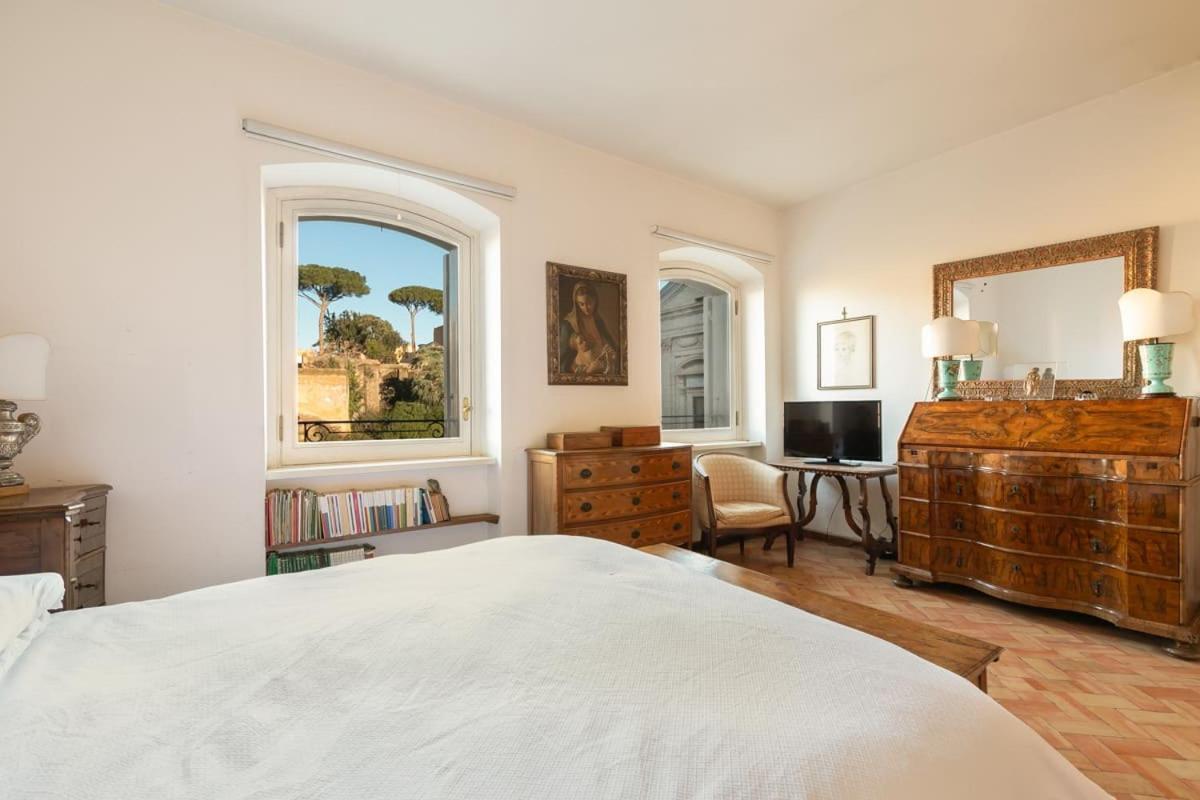 Forum Stunning Terrace Penthouse * Roma